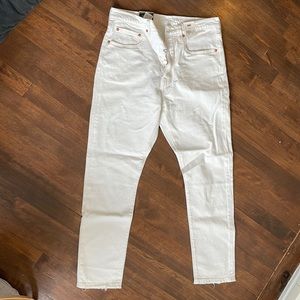 Levi’s 501 skinny premium white denim size 30